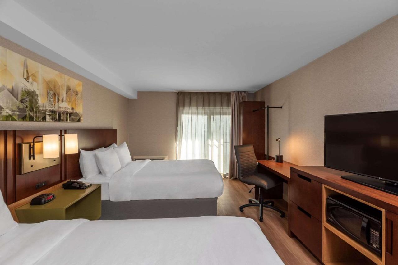 Comfort Inn Hamilton Buitenkant foto