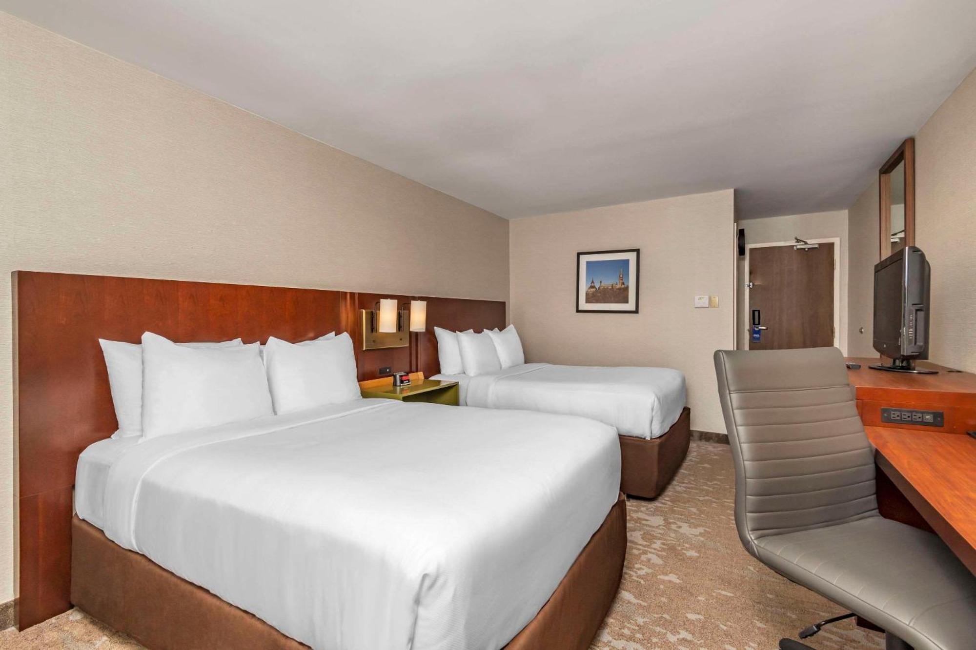Comfort Inn Hamilton Buitenkant foto